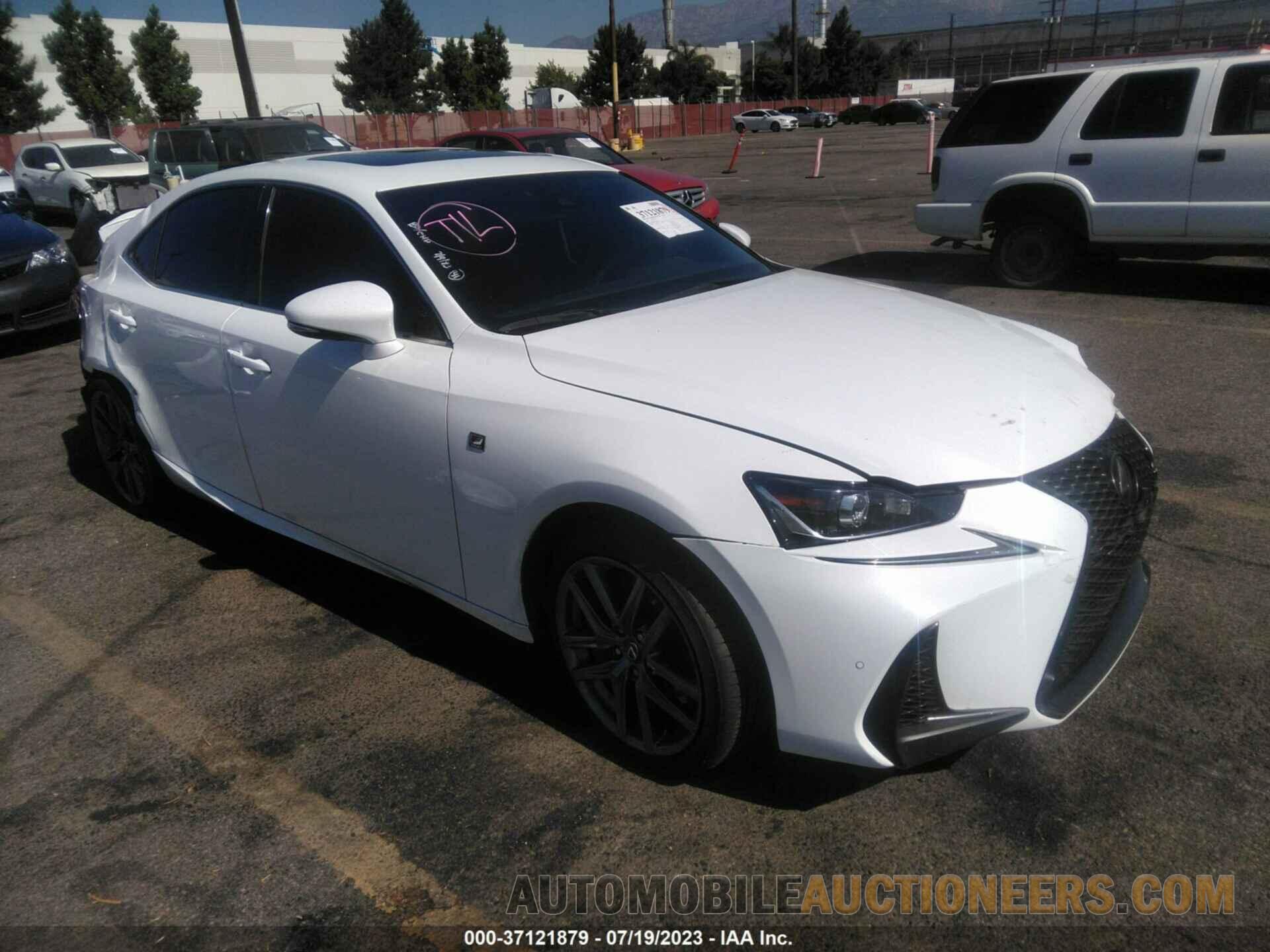 JTHBZ1D24J5032839 LEXUS IS 2018