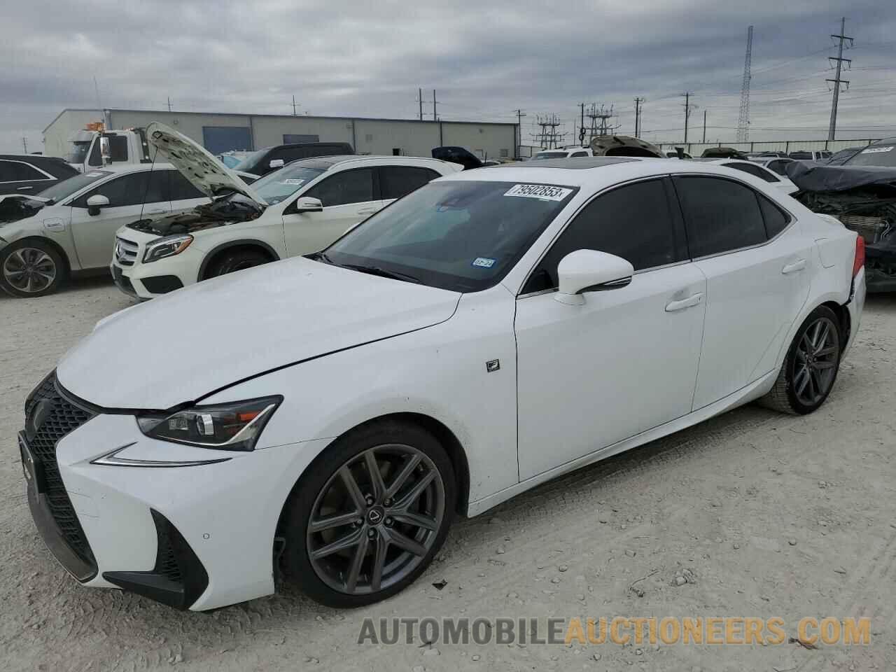 JTHBZ1D2XJ5033641 LEXUS IS 2018