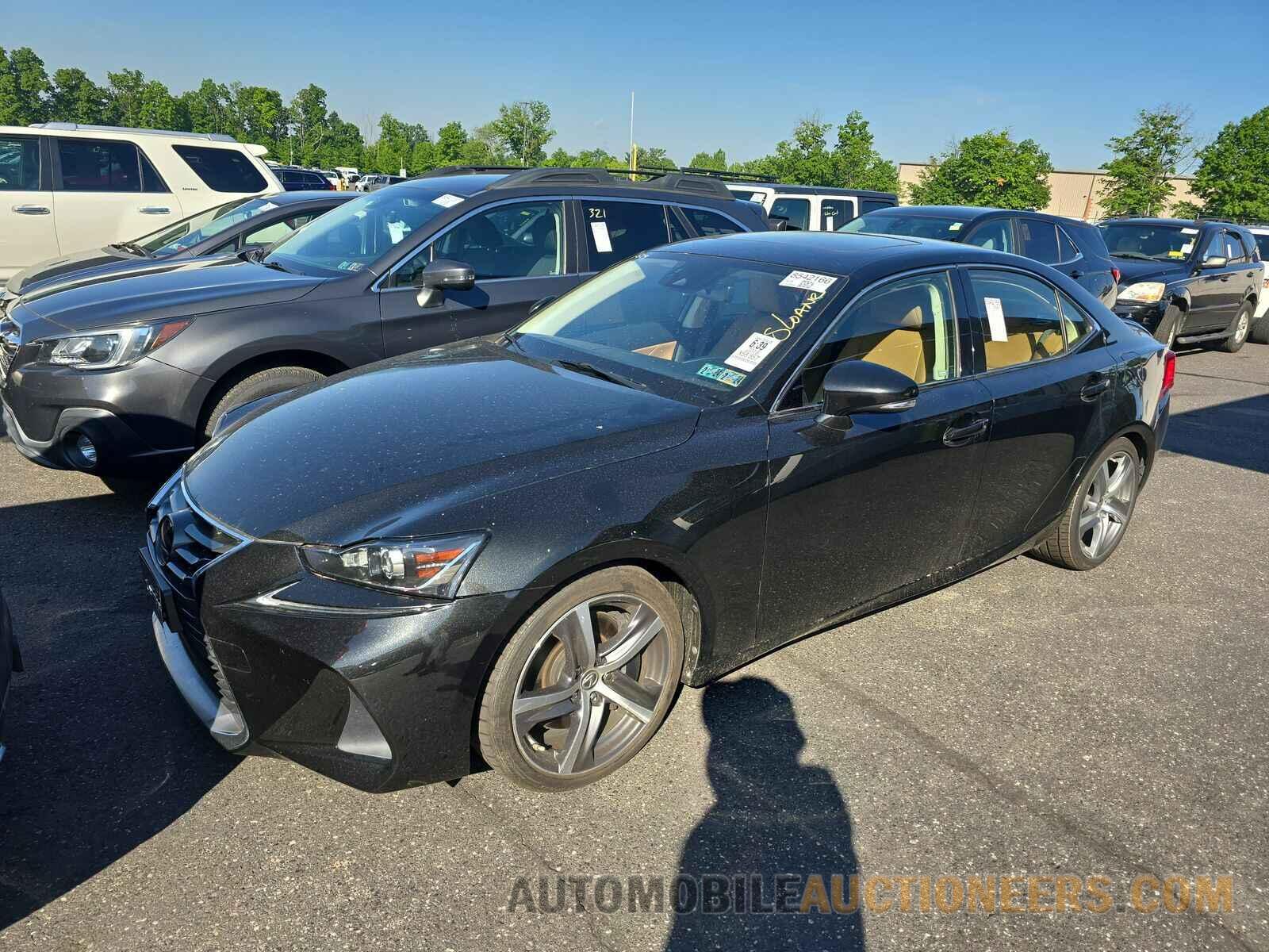 JTHC81D20J5030609 Lexus IS 2018