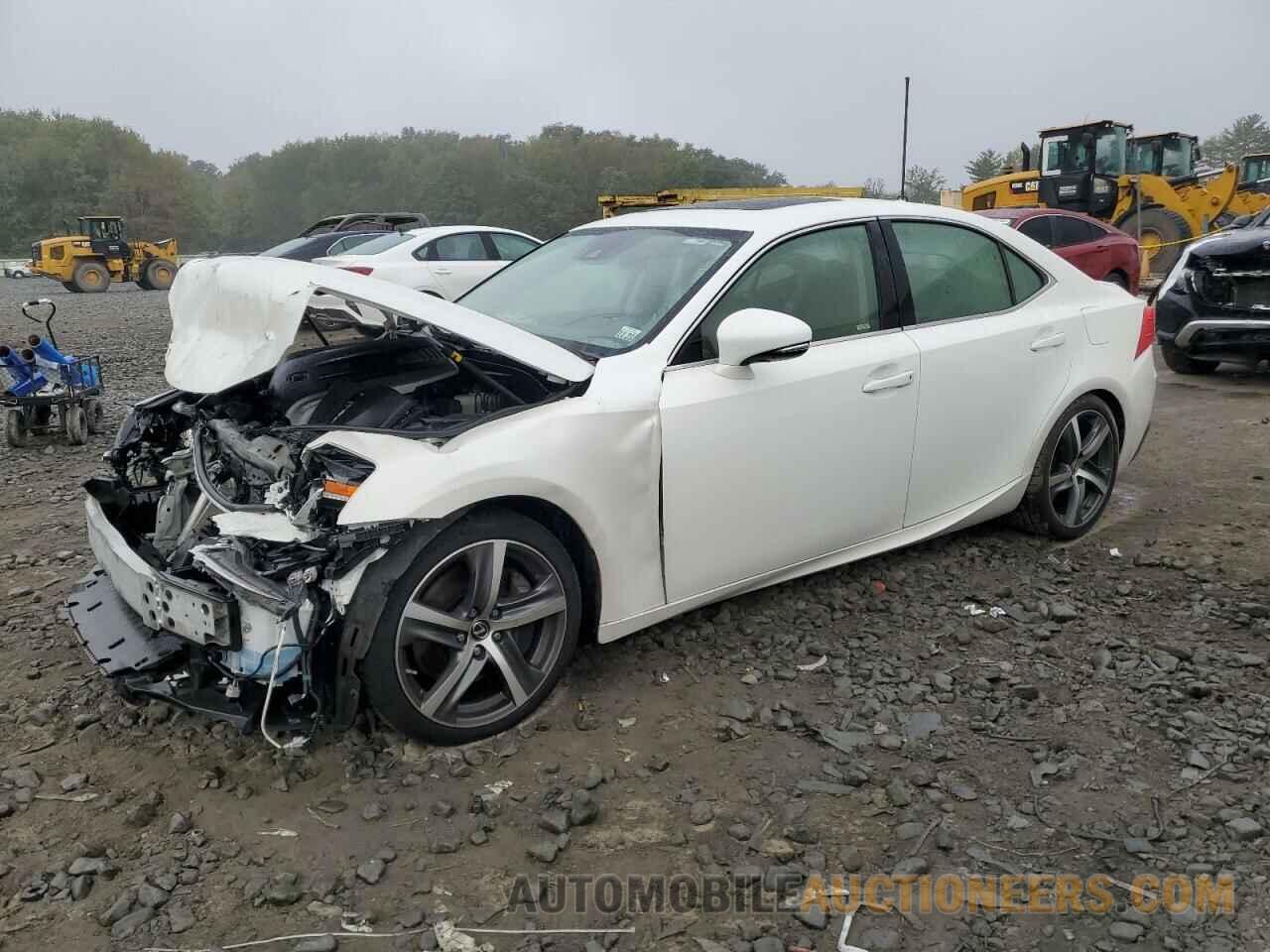 JTHC81D20J5033073 LEXUS IS 2018