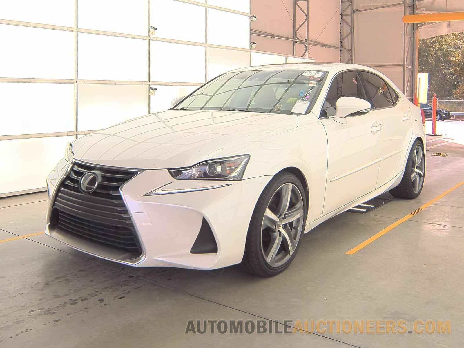 JTHC81D21J5032837 Lexus IS 2018