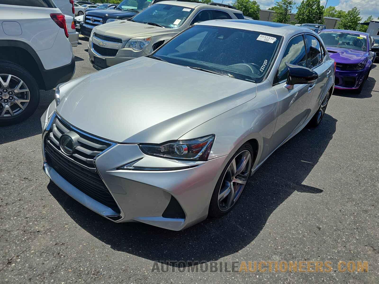 JTHC81D21K5039188 Lexus IS 2019