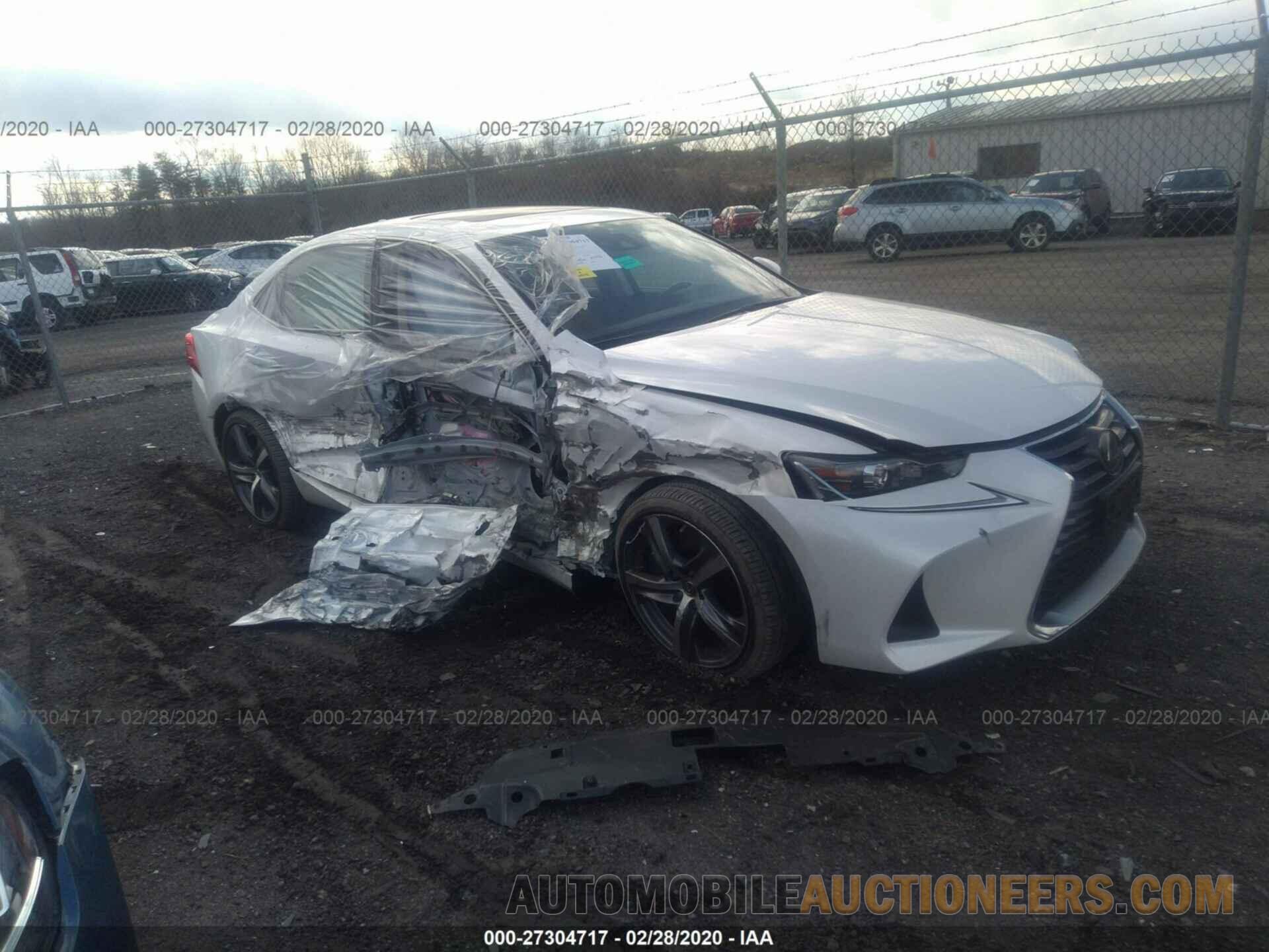 JTHC81D22J5031700 LEXUS IS 2018