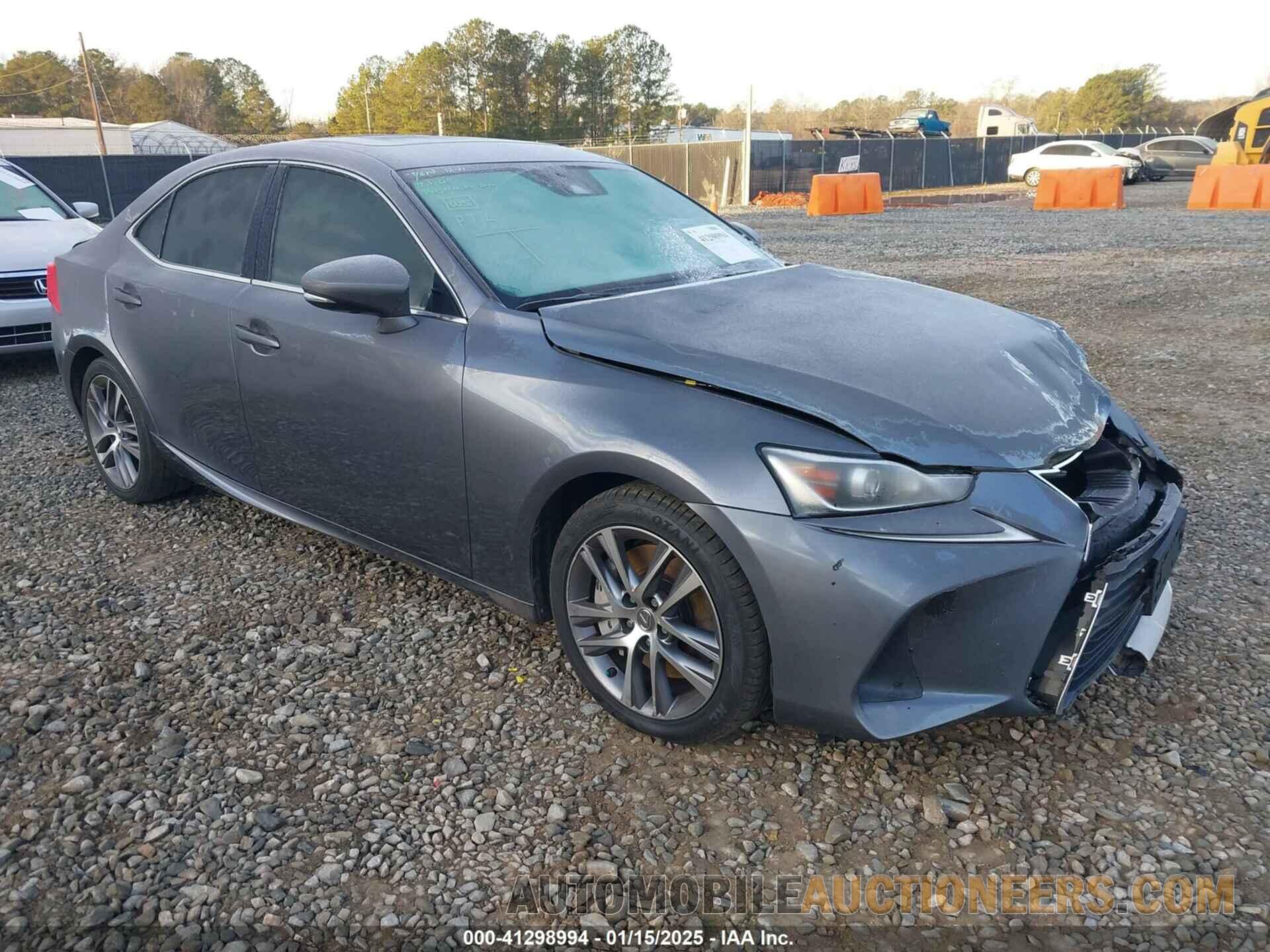 JTHC81D22K5039670 LEXUS IS 300 2019