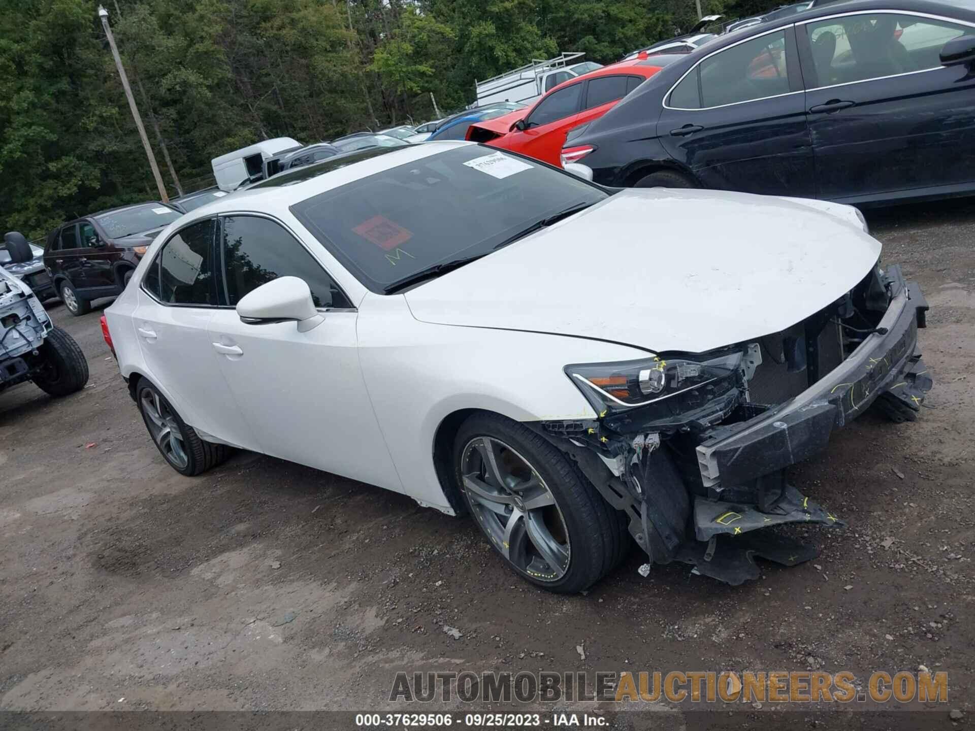 JTHC81D23J5028210 LEXUS IS 2018