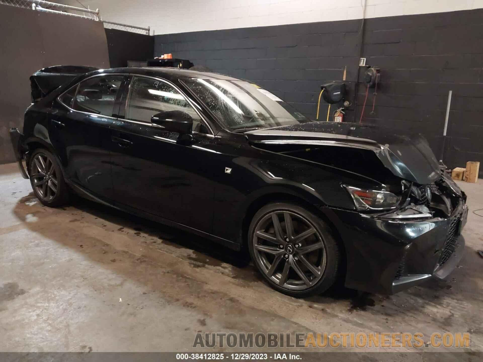 JTHC81D23J5031222 LEXUS IS 300 2018