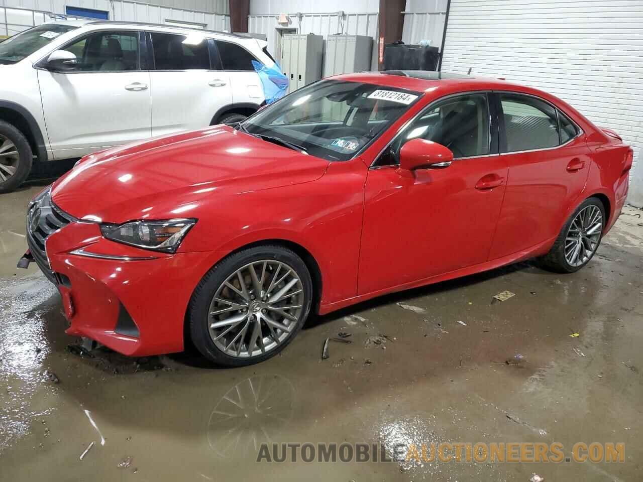 JTHC81D23J5033052 LEXUS IS 2018