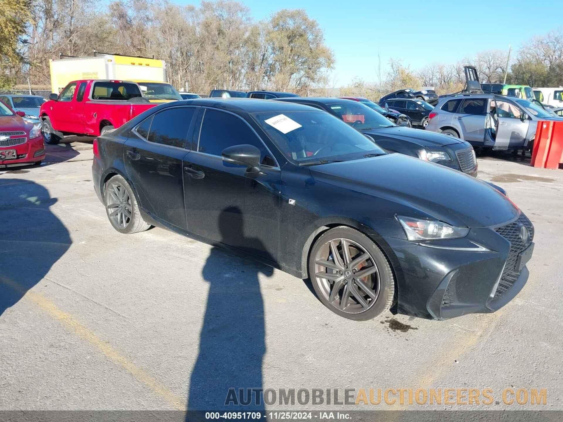 JTHC81D24K5034731 LEXUS IS 300 2019