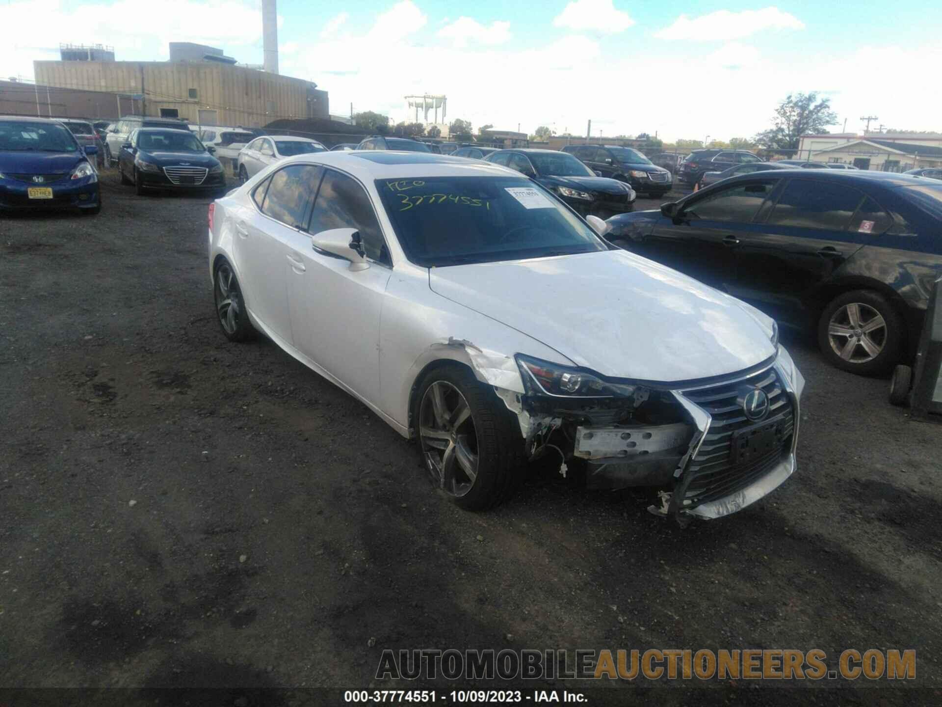 JTHC81D25K5035404 LEXUS IS 2019