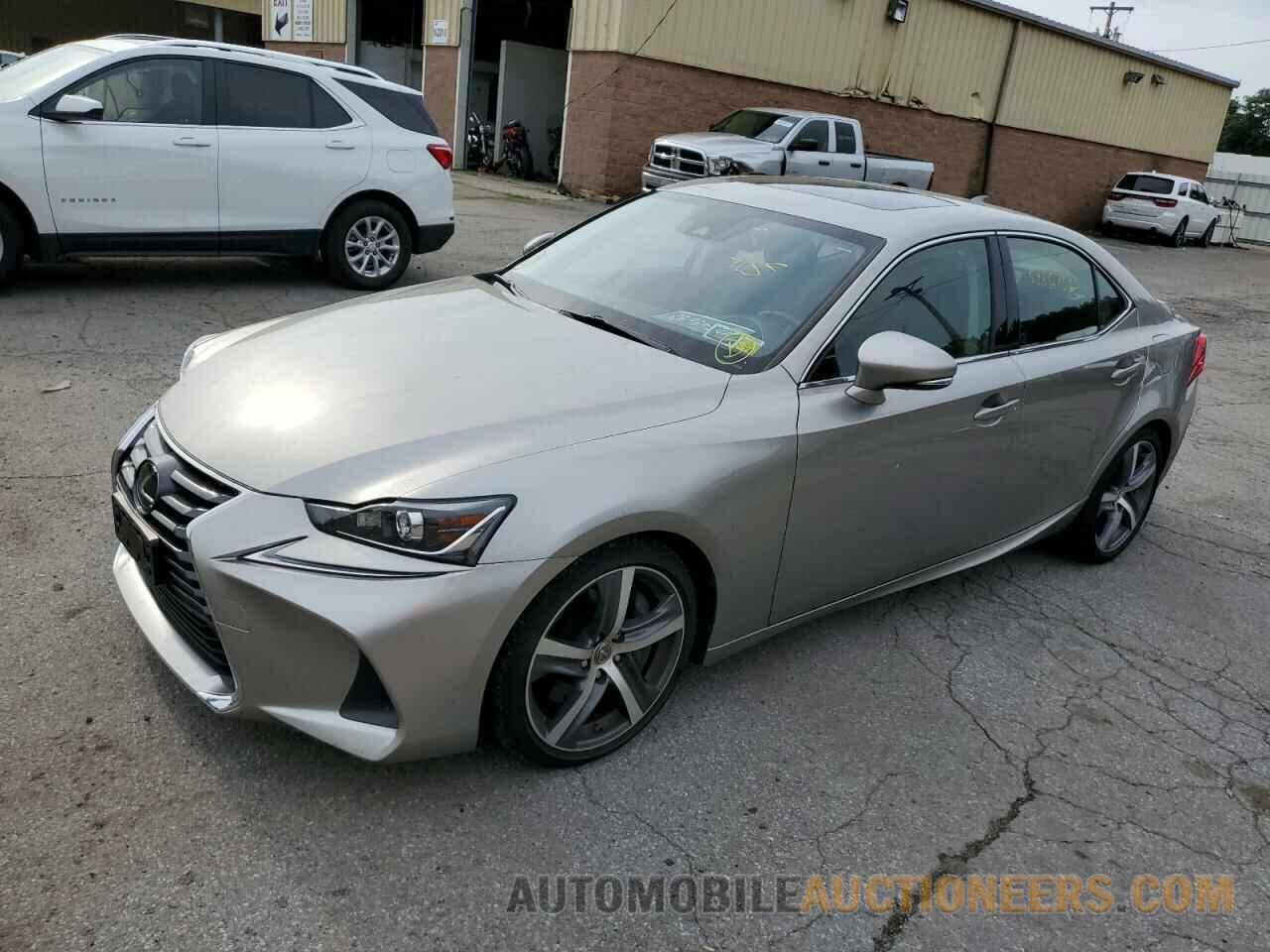 JTHC81D25K5035578 LEXUS IS 2019