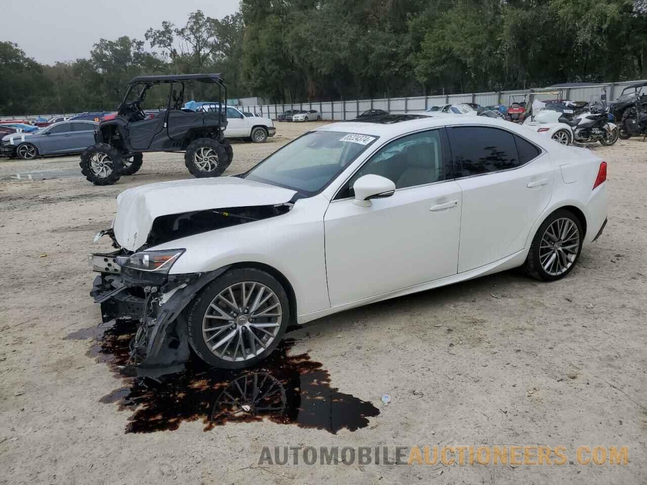 JTHC81D25K5038304 LEXUS IS 2019