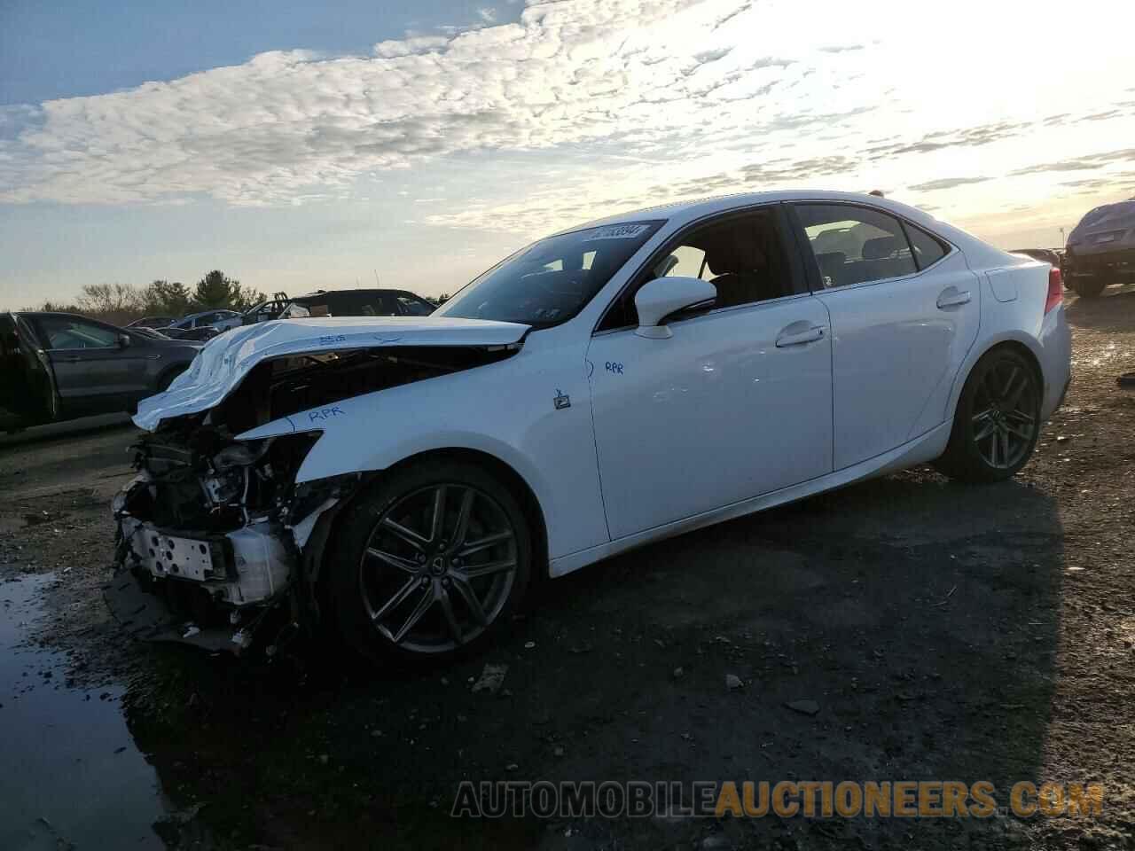 JTHC81D26J5031750 LEXUS IS 2018