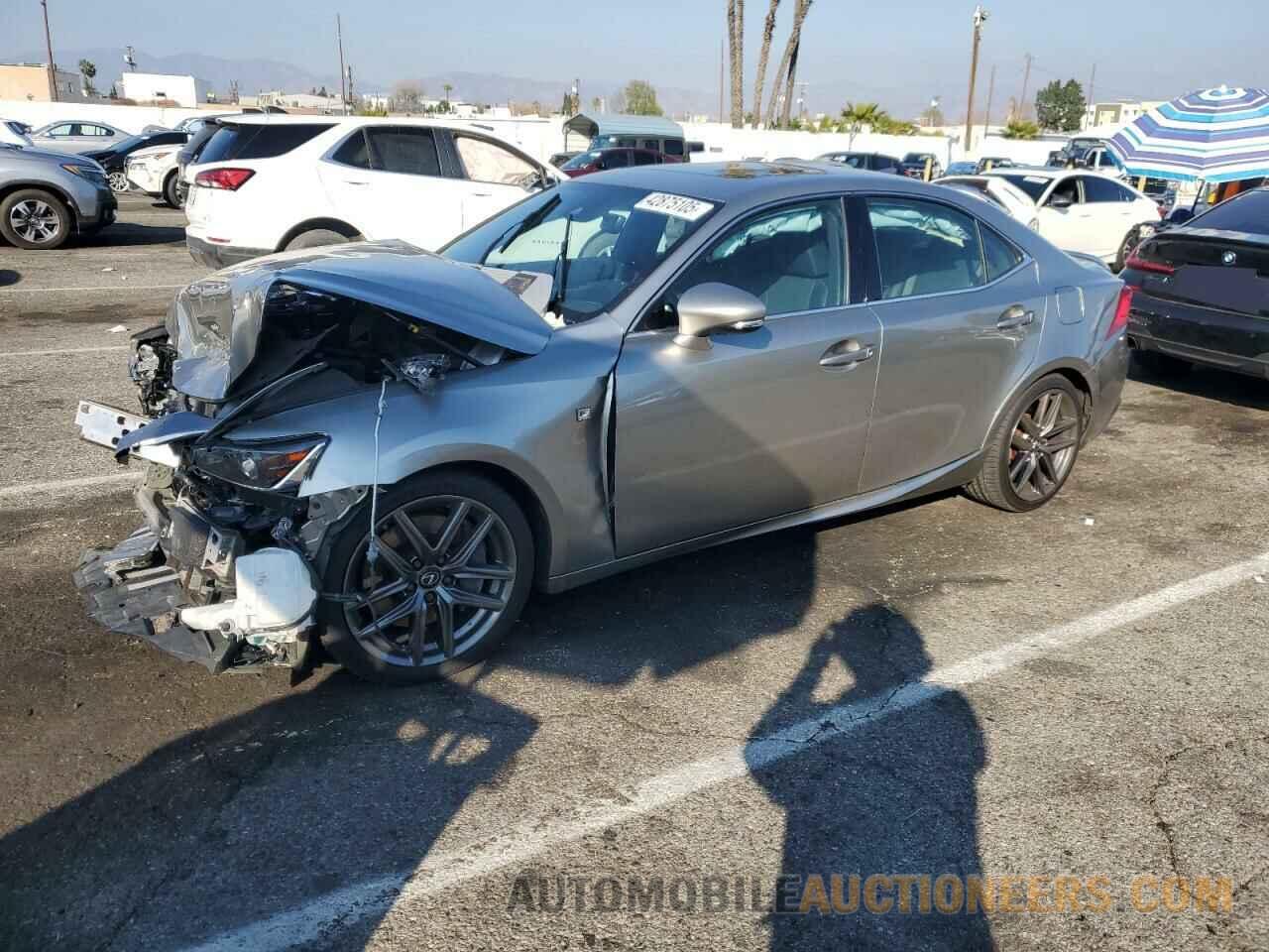 JTHC81D26K5035749 LEXUS IS 2019