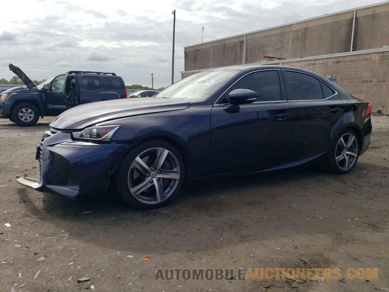 JTHC81D27J5033815 LEXUS IS 2018