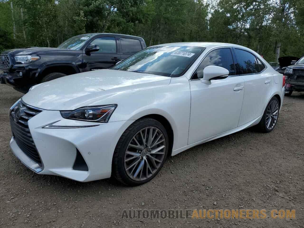 JTHC81D27K5034187 LEXUS IS 2019