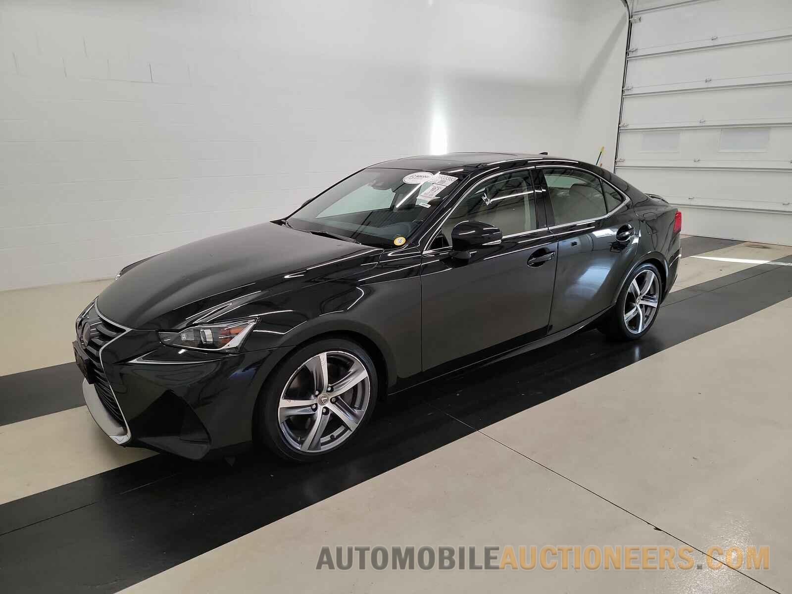 JTHC81D27K5036781 Lexus IS IS 2019