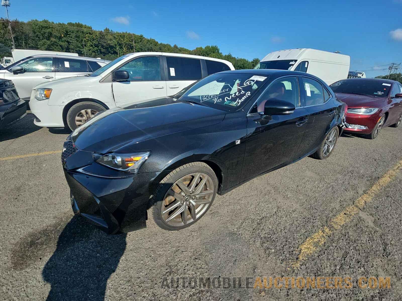 JTHC81D28J5026596 Lexus IS 300 2018