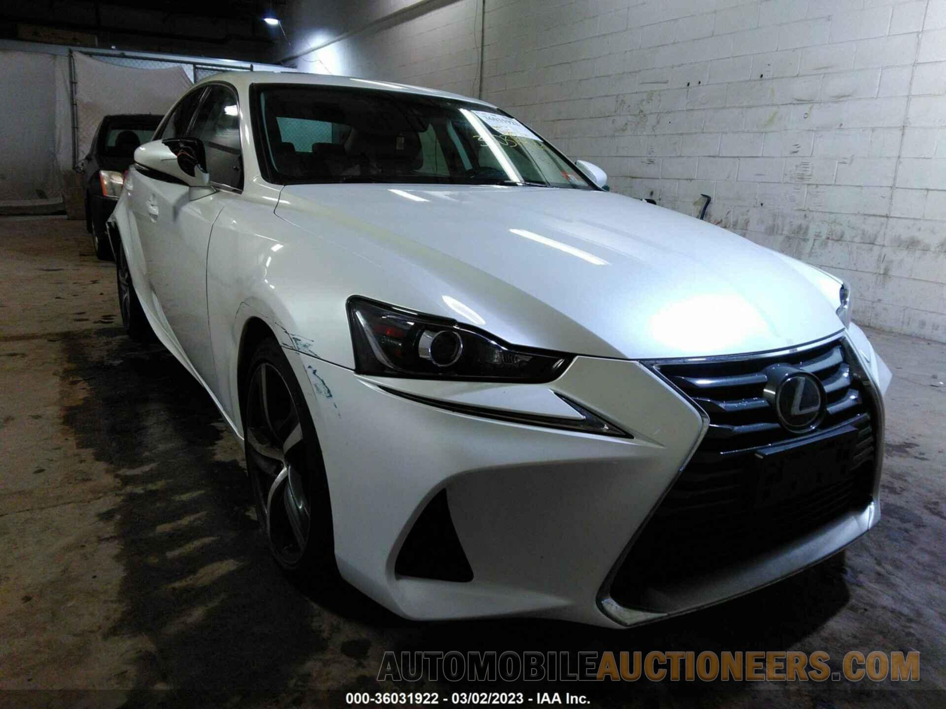 JTHC81D28J5031636 LEXUS IS 2018