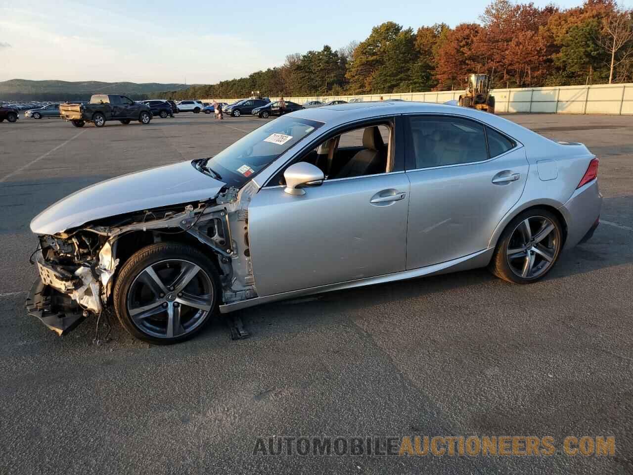 JTHC81D29K5035387 LEXUS IS 2019