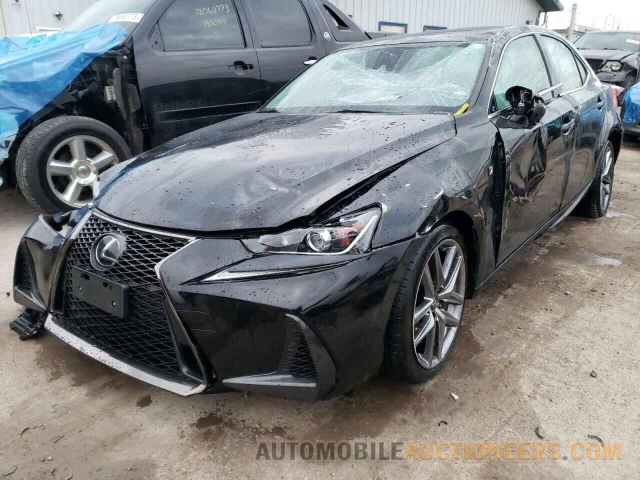 JTHC81D2XJ5026017 LEXUS IS 2018