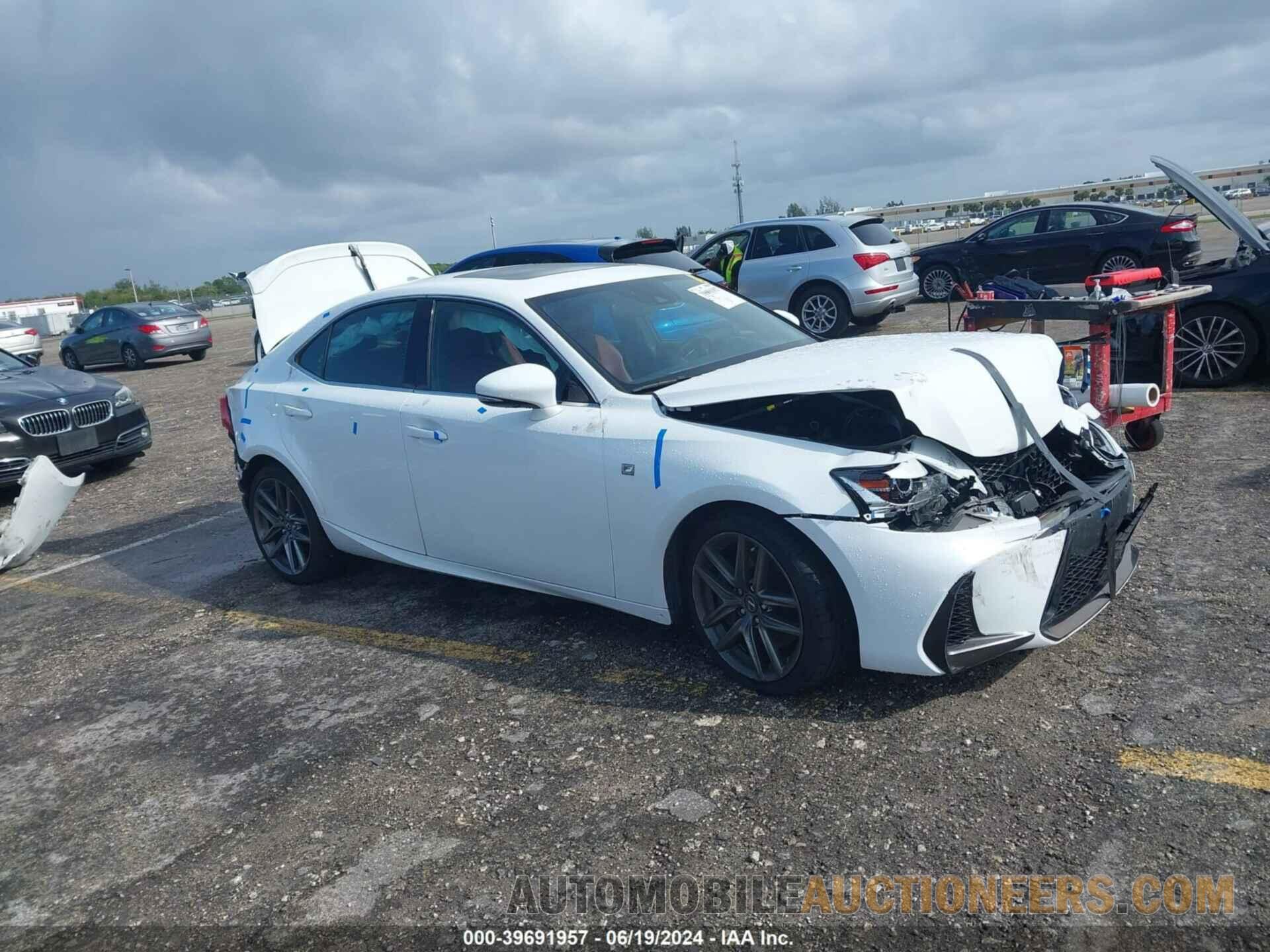 JTHC81D2XJ5032934 LEXUS IS 2018