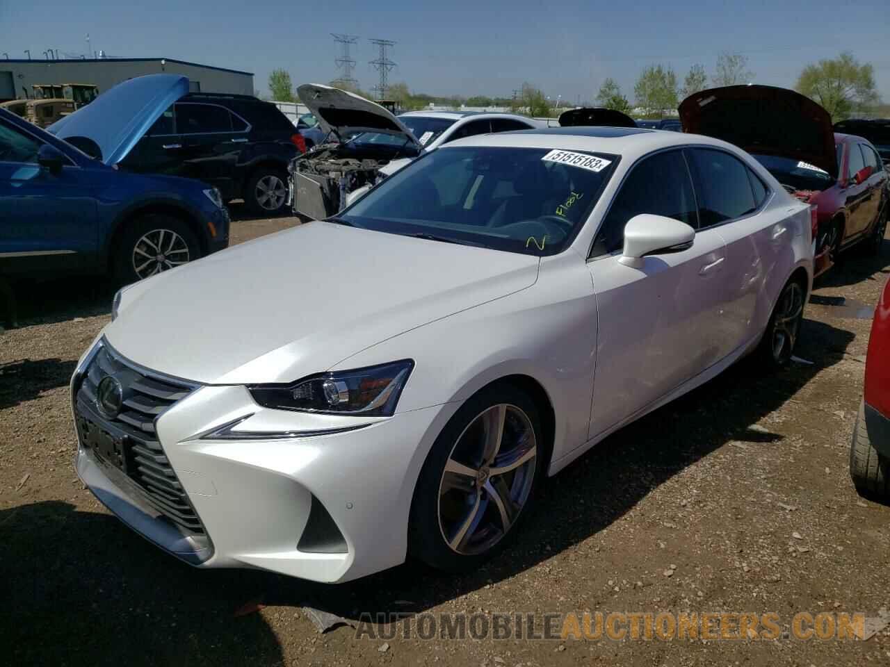 JTHC81D2XK5034233 LEXUS IS 2019