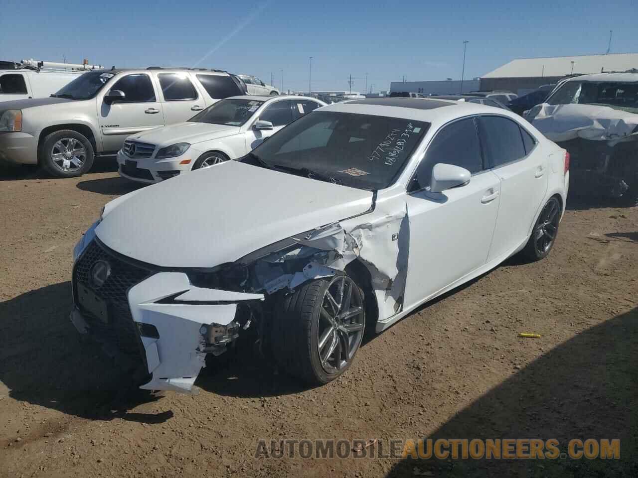 JTHC81D2XK5035186 LEXUS IS 2019