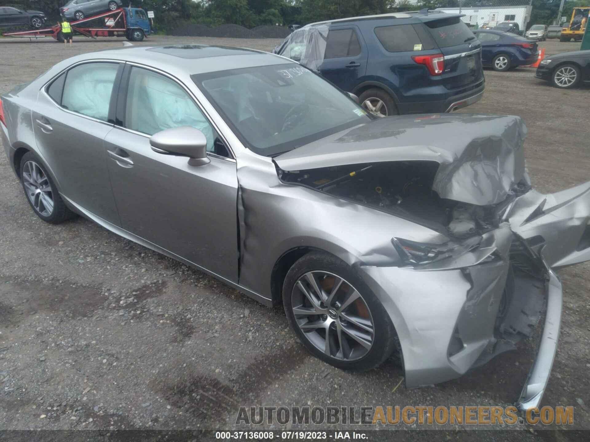 JTHC81D2XK5037181 LEXUS IS 2019