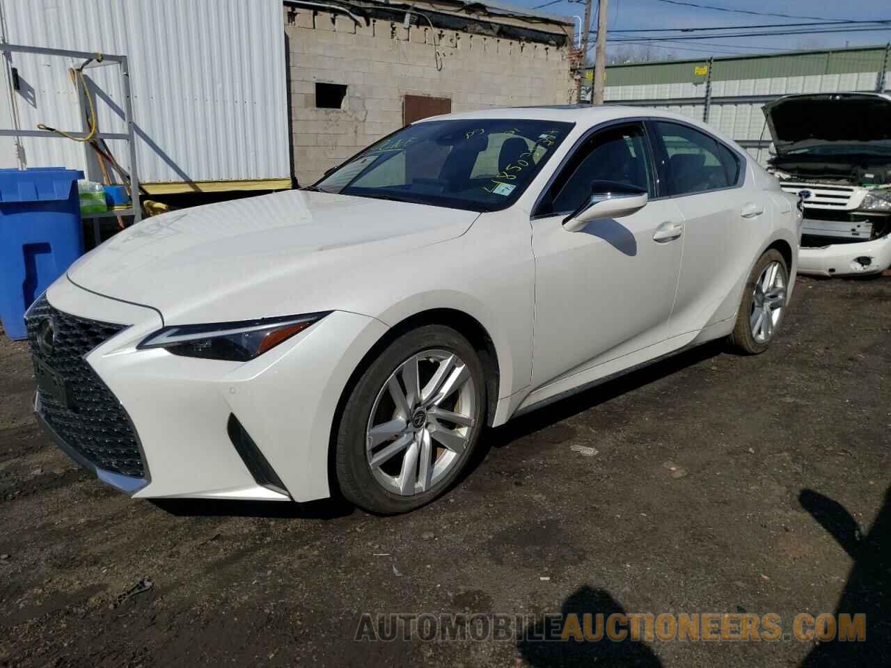 JTHC81F22M5044545 LEXUS IS 2021