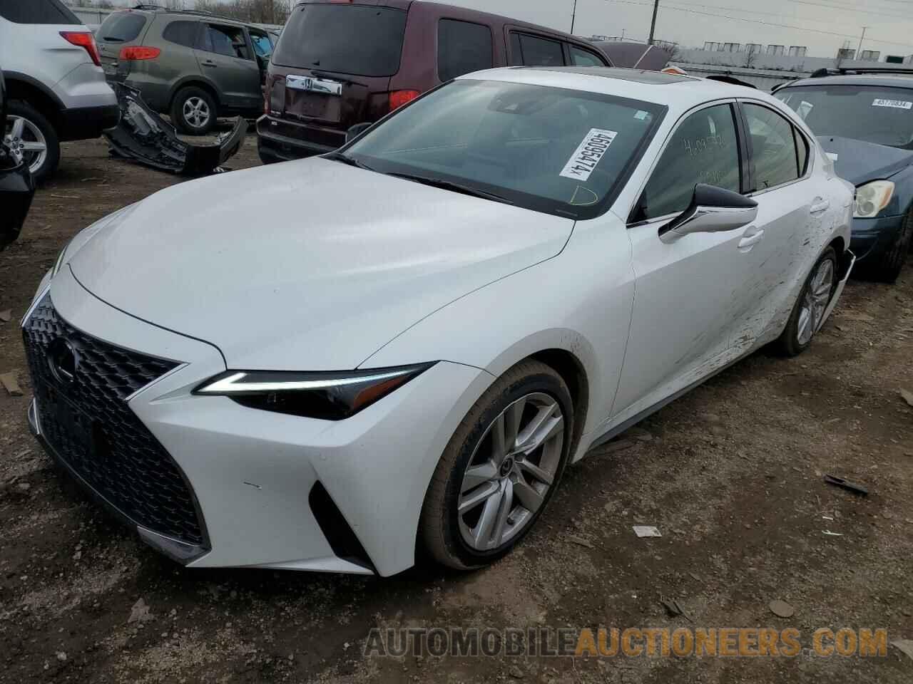 JTHC81F25M5044510 LEXUS IS 2021