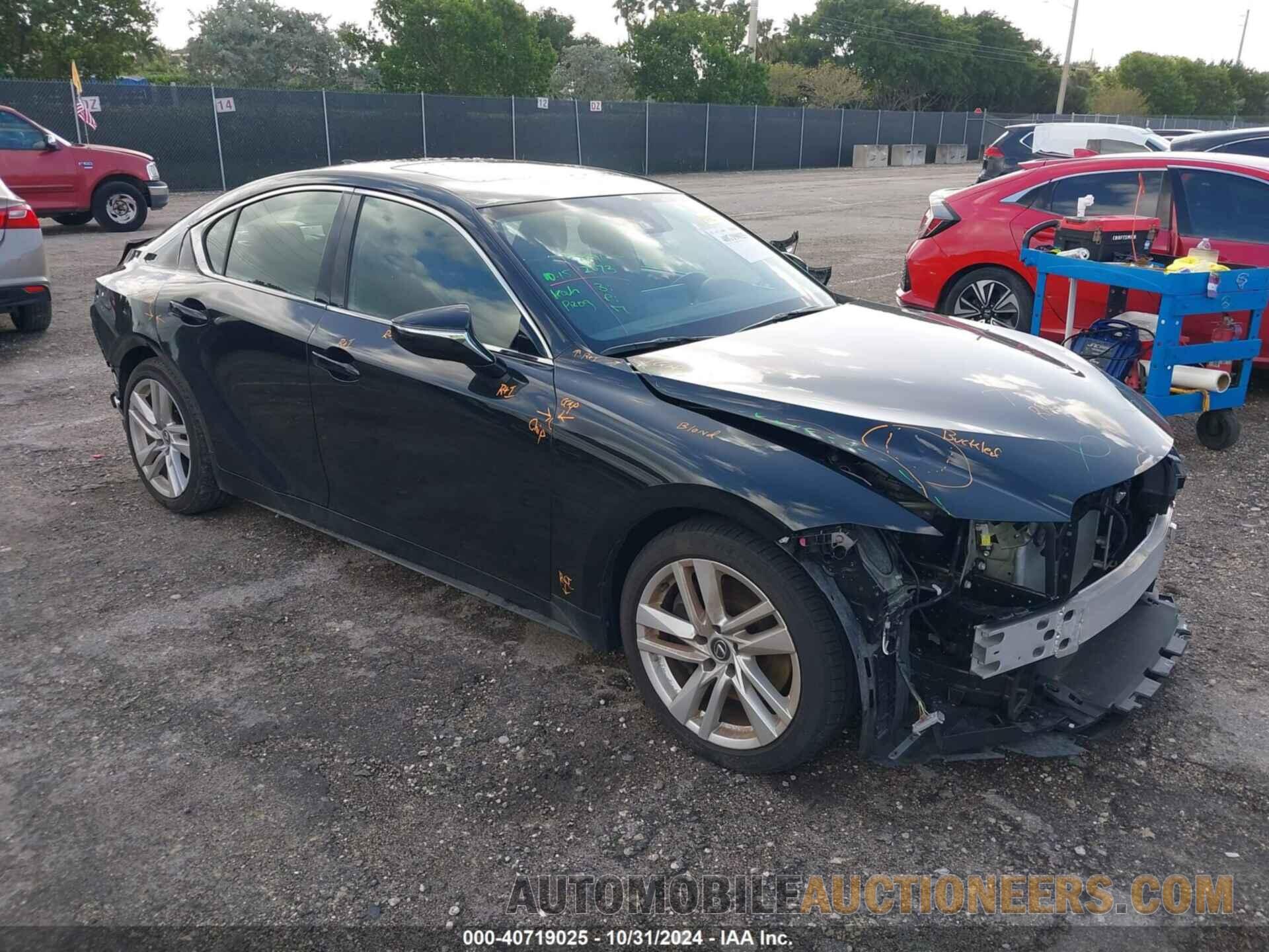 JTHCA1D21R5131836 LEXUS IS 300 2024