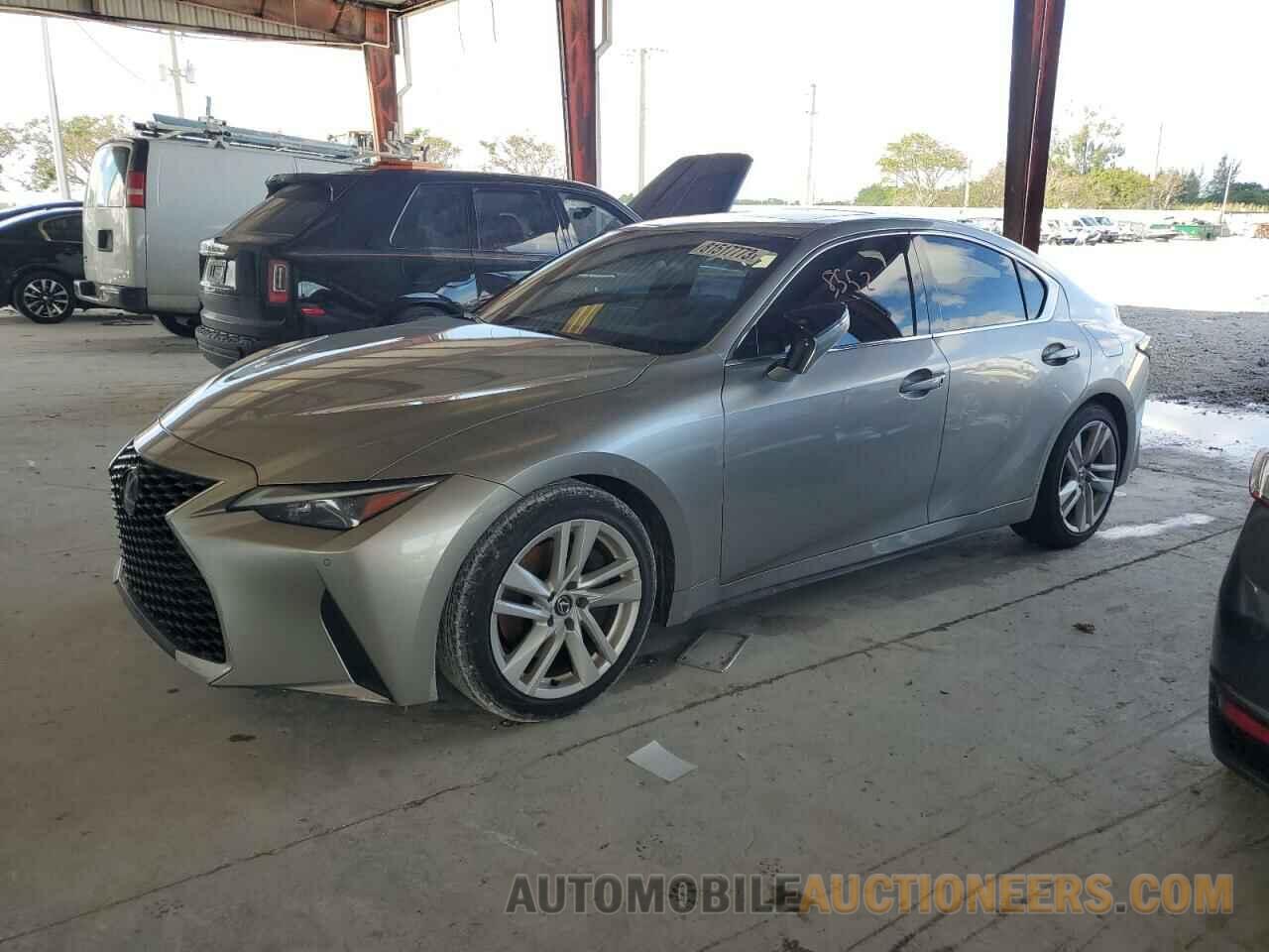 JTHCA1D23P5127574 LEXUS IS 2023