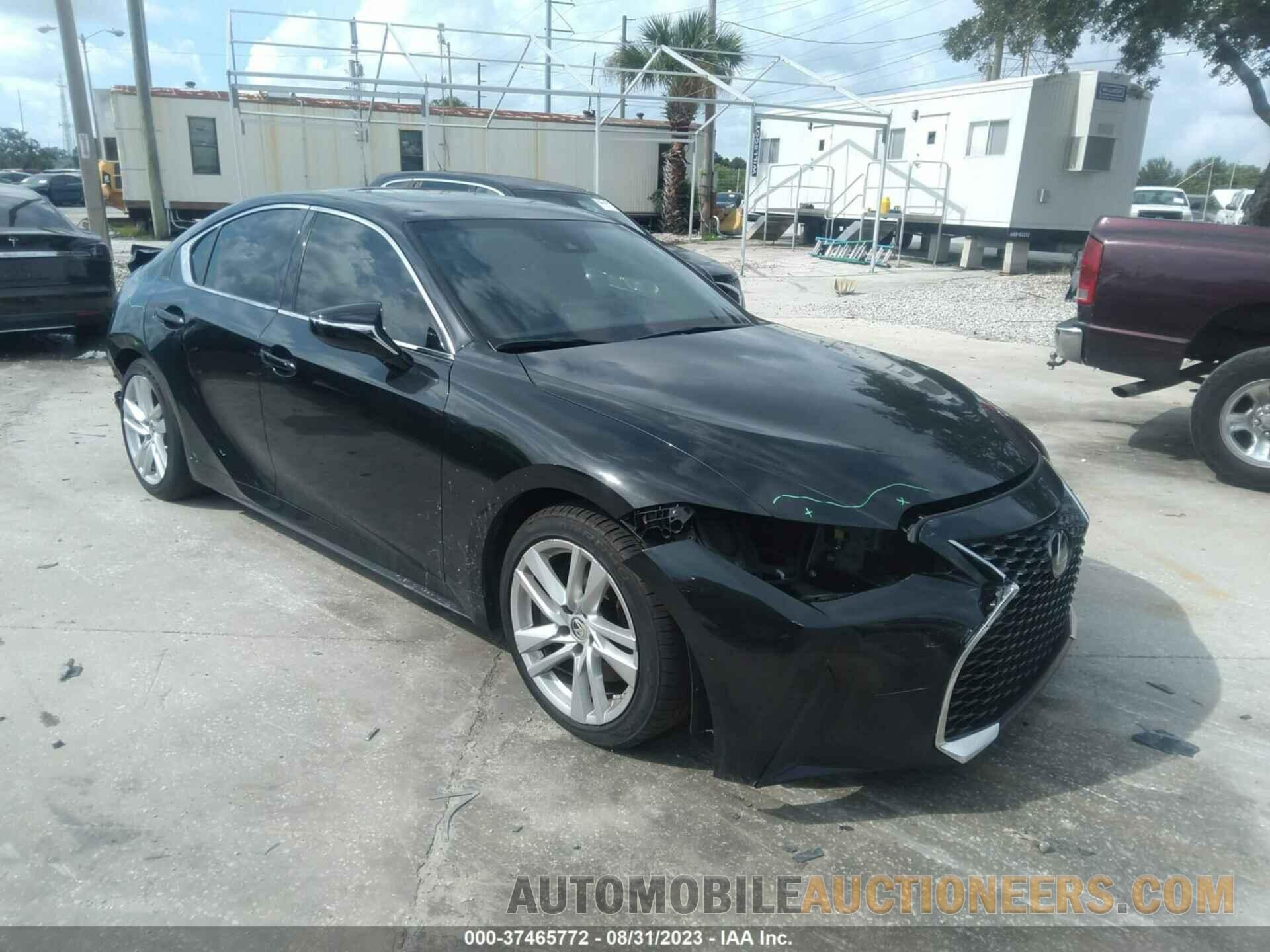 JTHCA1D25M5112814 LEXUS IS 2021