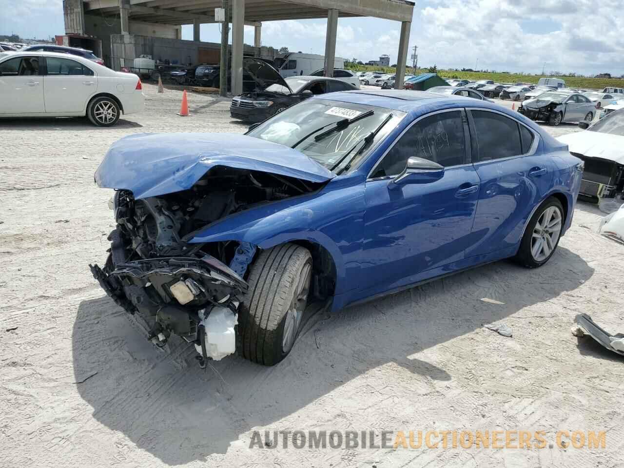 JTHCA1D25M5117494 LEXUS IS 2021