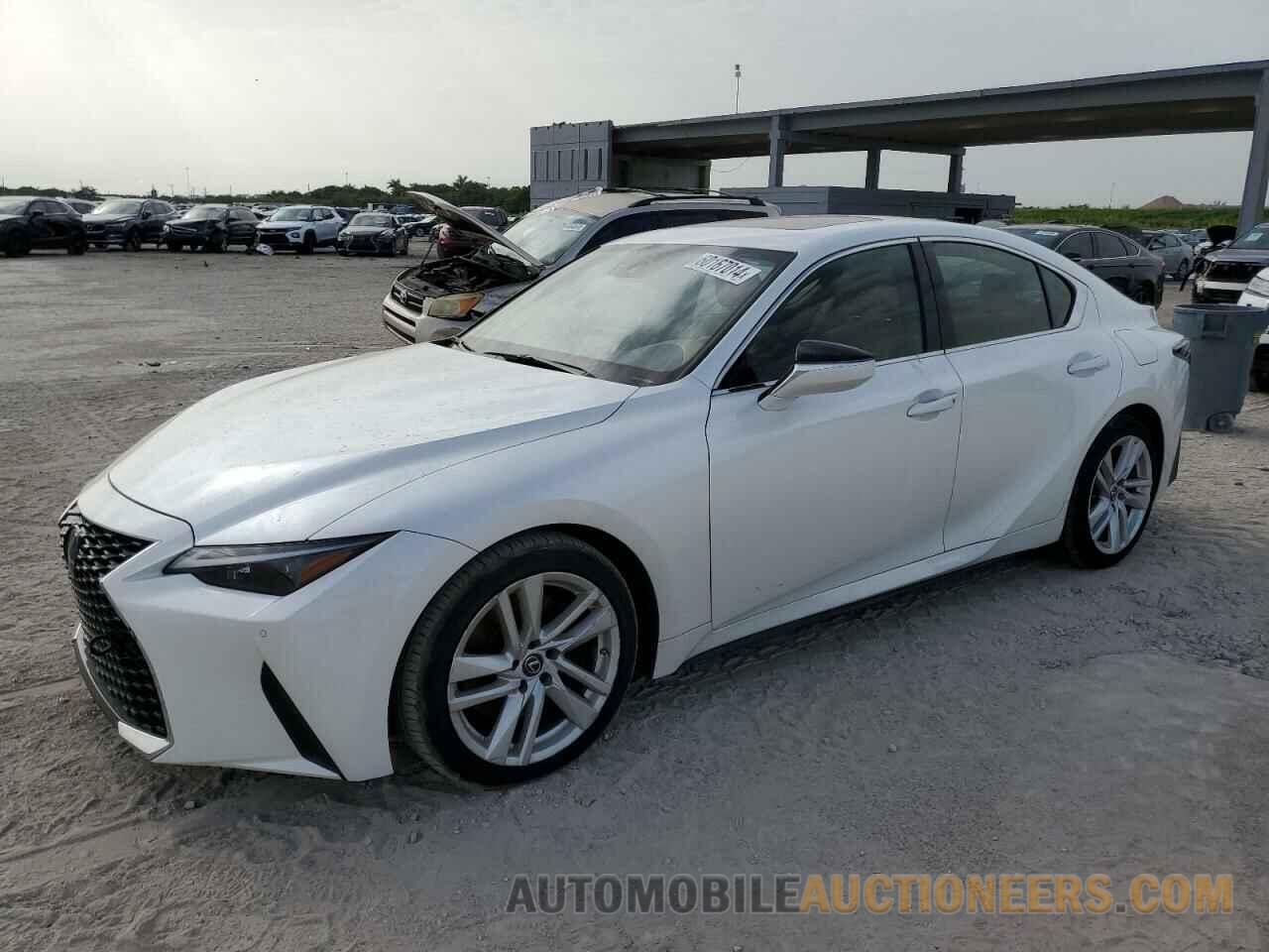 JTHCA1D26M5116158 LEXUS IS 2021