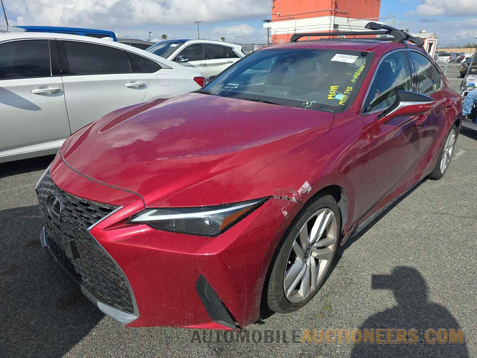 JTHCA1D27M5111745 Lexus IS 2021