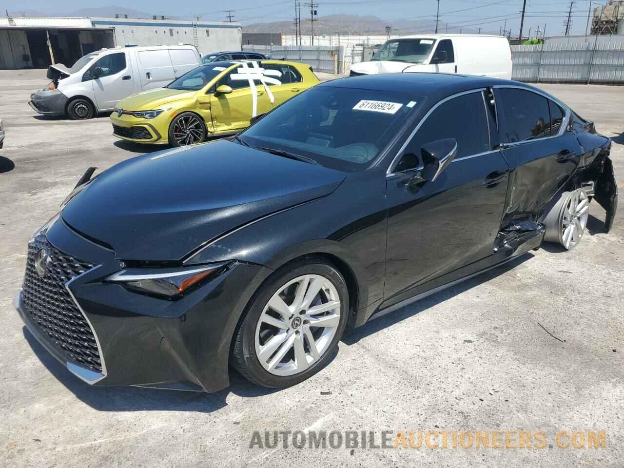 JTHCA1D27M5114967 LEXUS IS 2021