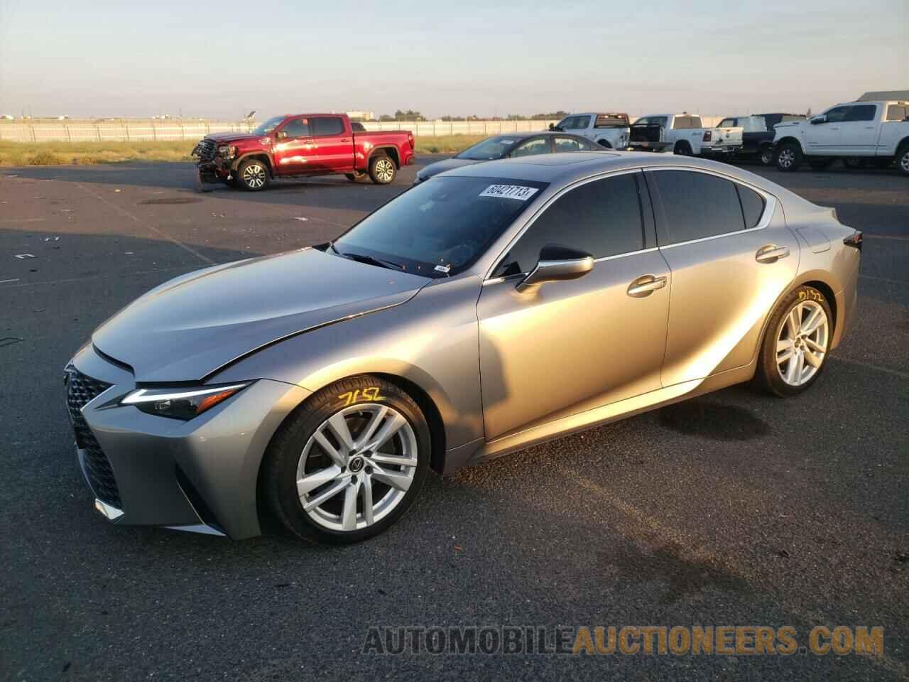 JTHCA1D27M5115990 LEXUS IS 2021