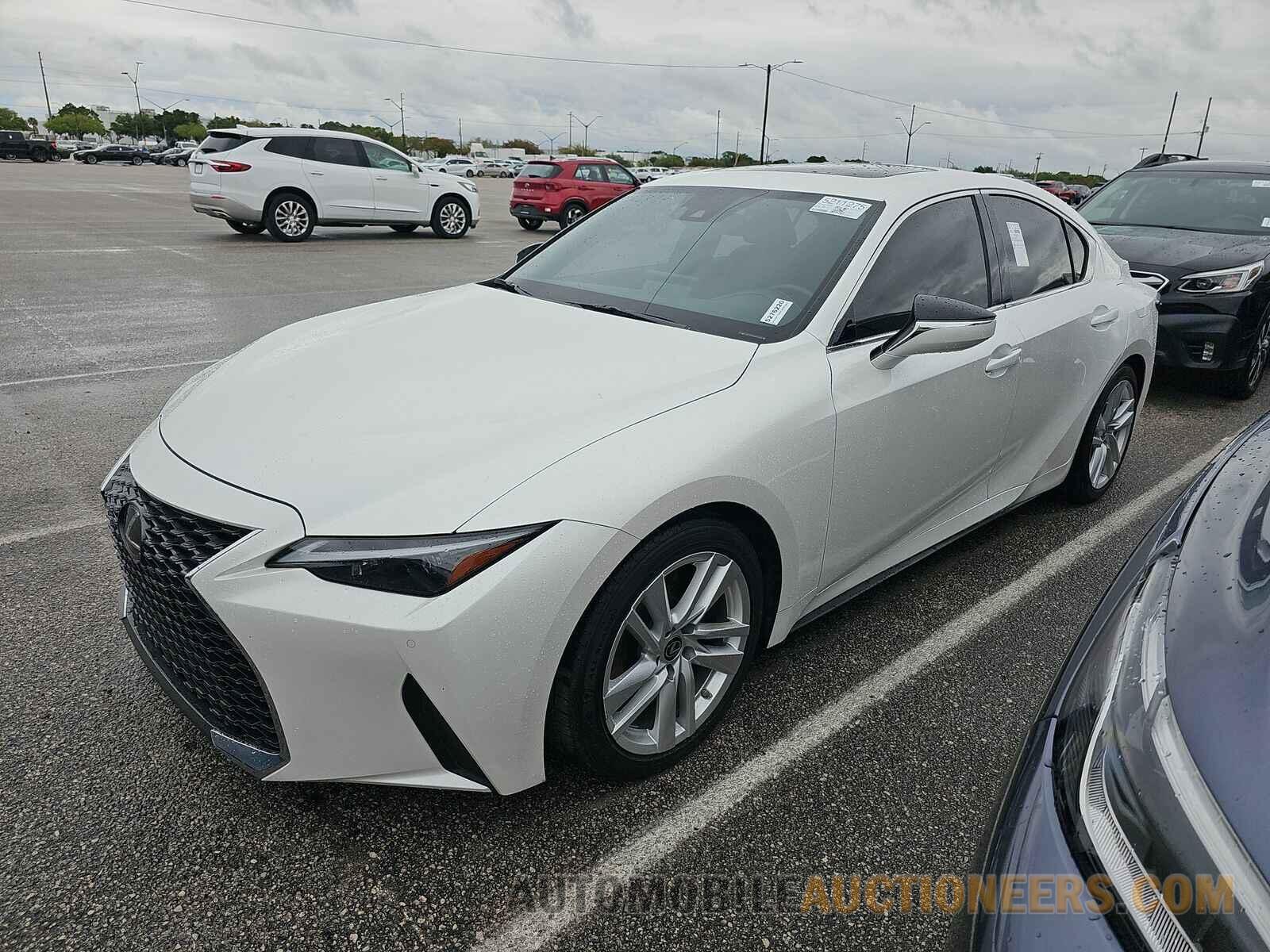 JTHCA1D29M5116218 Lexus IS 2021