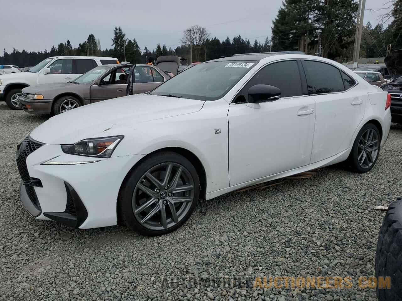 JTHCE1D21H5014566 LEXUS IS 2017