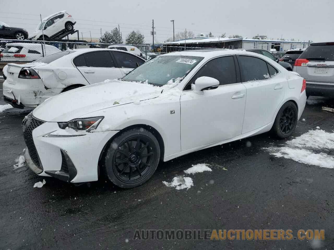 JTHCE1D27H5013874 LEXUS IS 2017