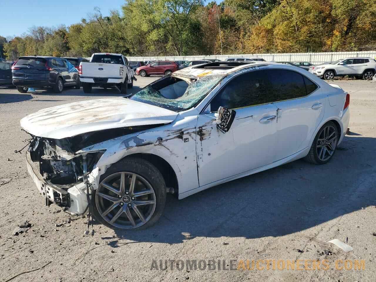 JTHCE1D29H5013858 LEXUS IS 2017