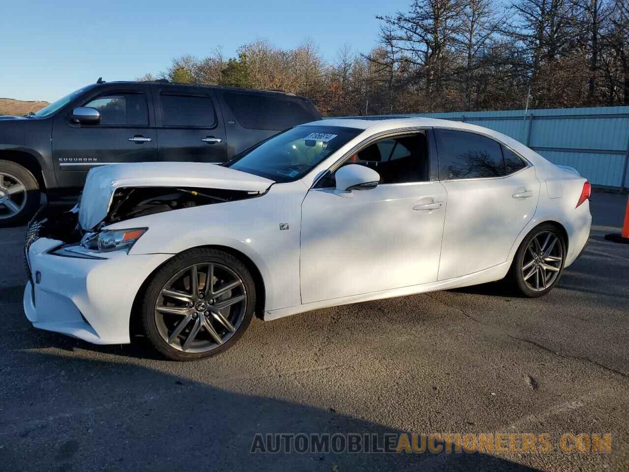 JTHCE1D2XF5007774 LEXUS IS 2015