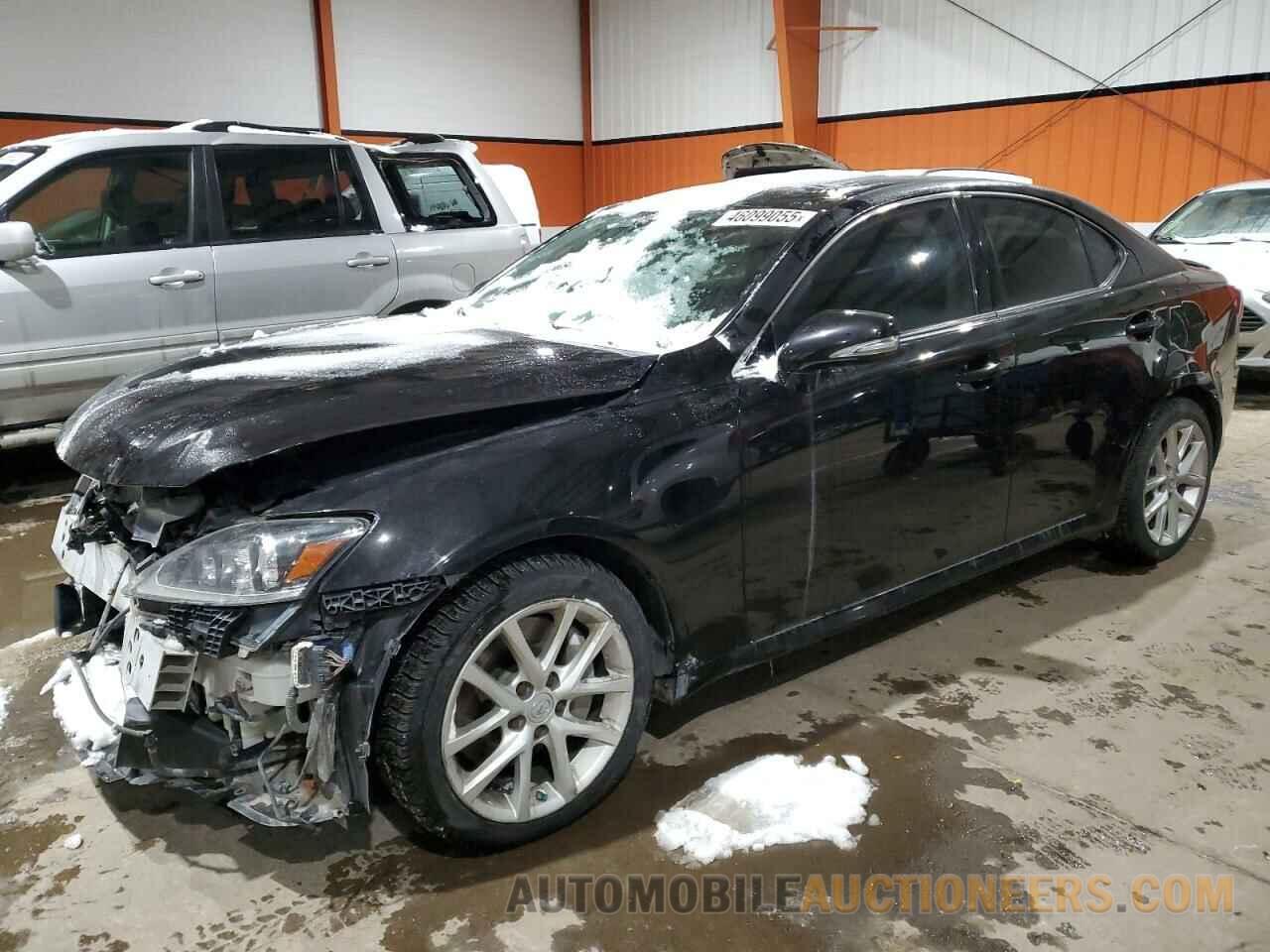 JTHCE5C22B5000532 LEXUS IS 2011