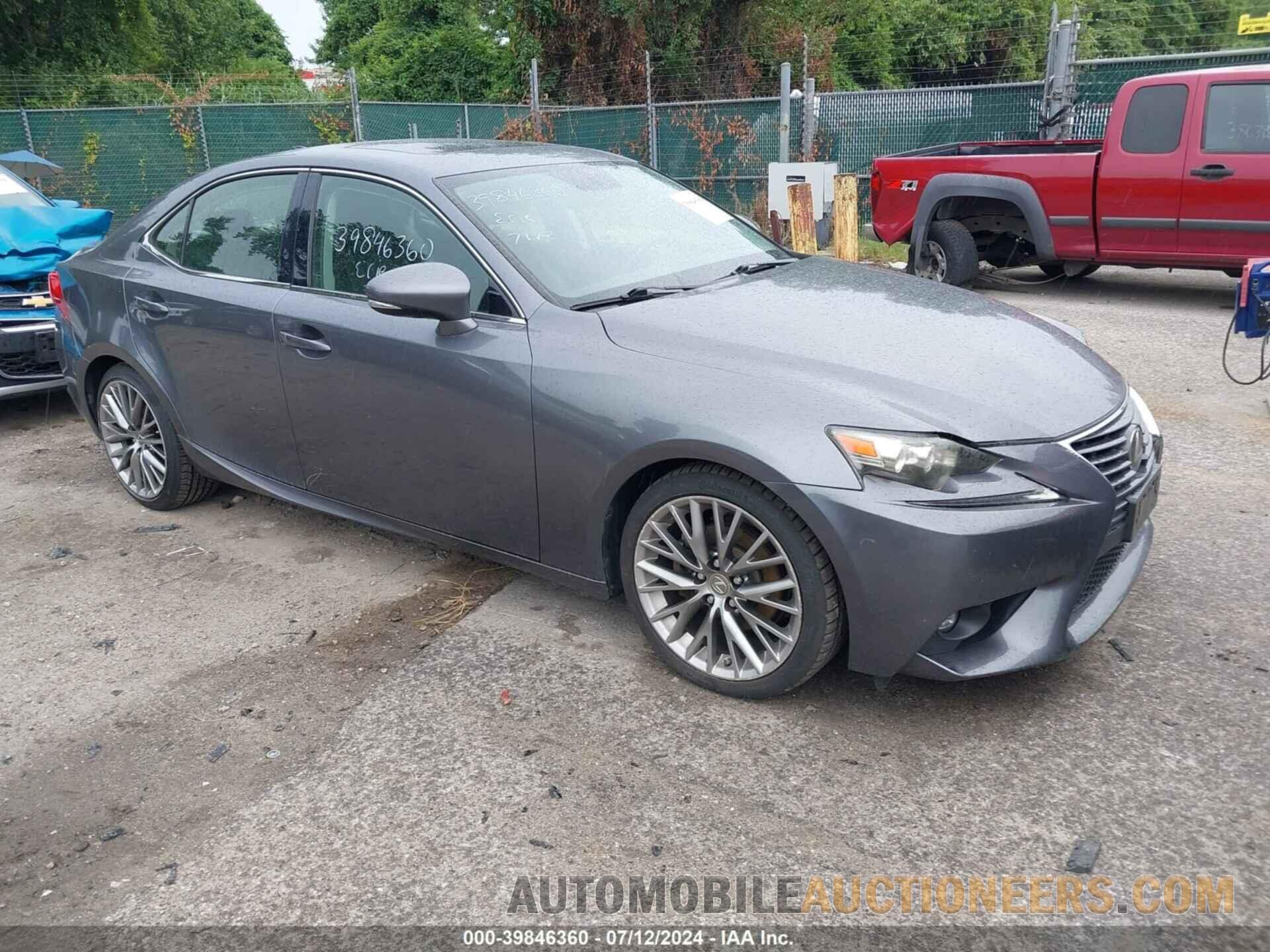 JTHCF1D22F5018698 LEXUS IS 250 2015