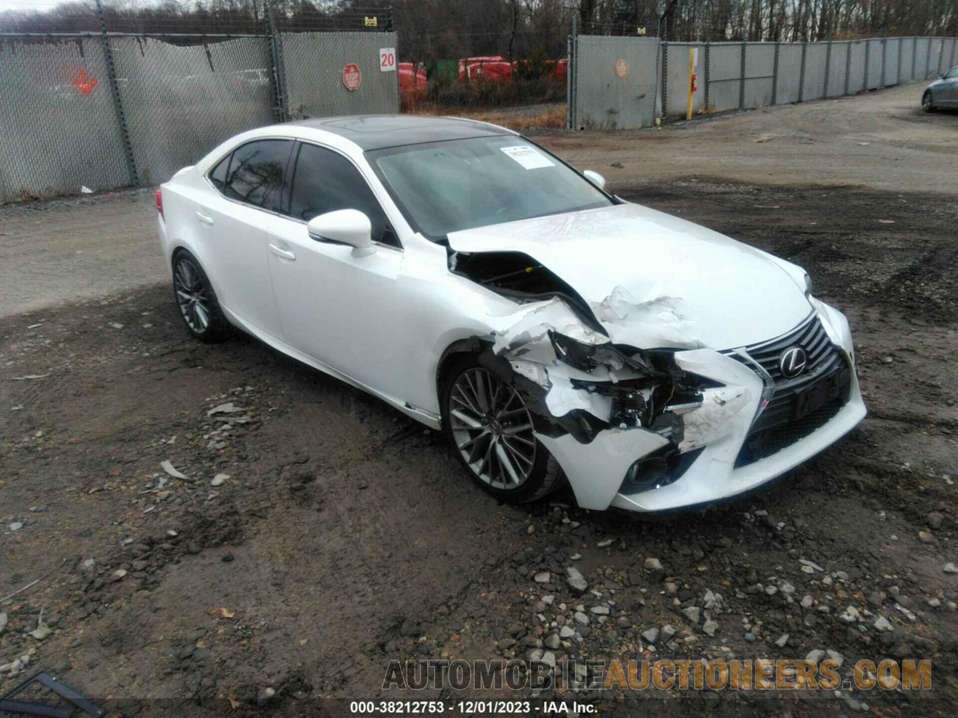 JTHCF1D22F5027448 LEXUS IS 250 2015