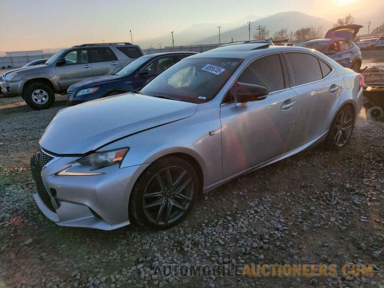 JTHCF1D23E5010267 LEXUS IS 2014