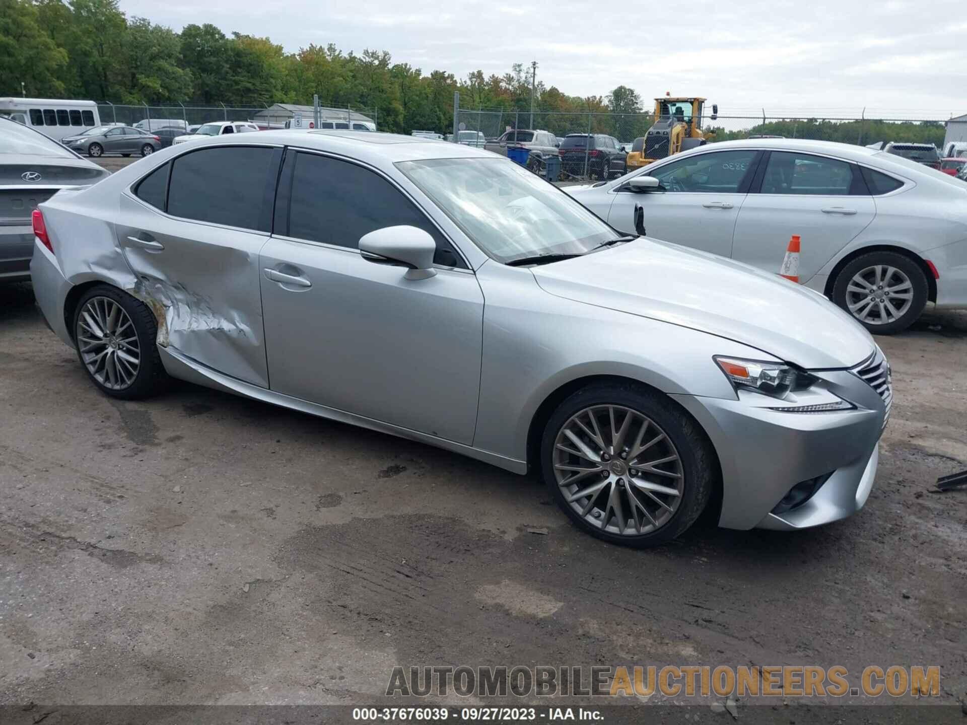 JTHCF1D23F5028849 LEXUS IS 2015