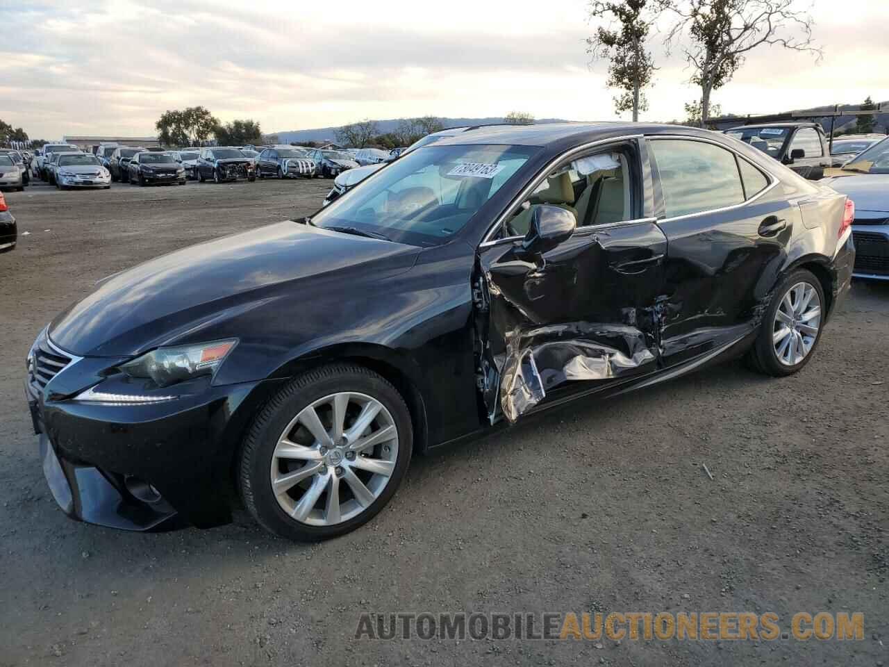 JTHCF1D25F5022809 LEXUS IS 2015