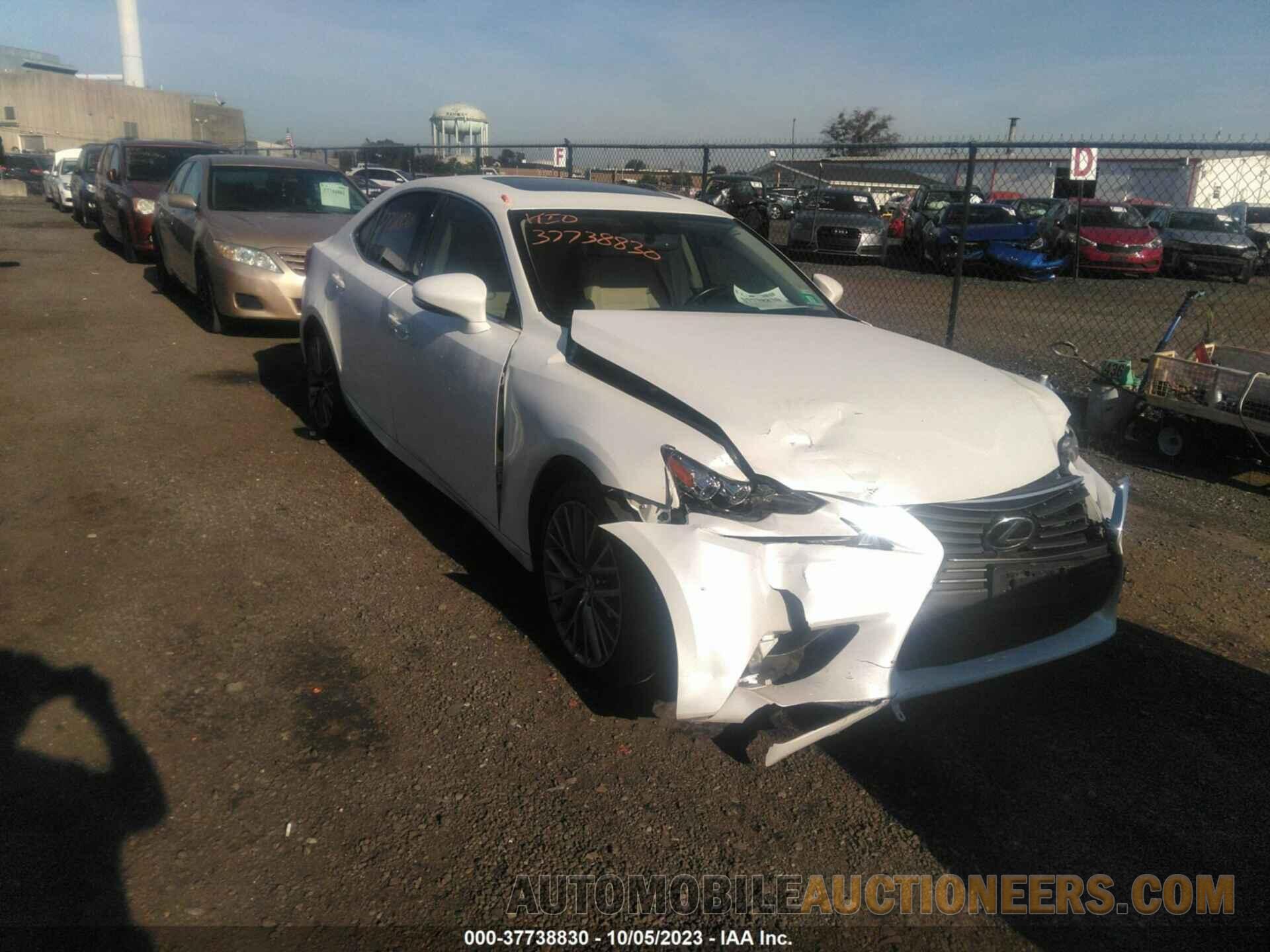 JTHCF1D25F5028870 LEXUS IS 2015